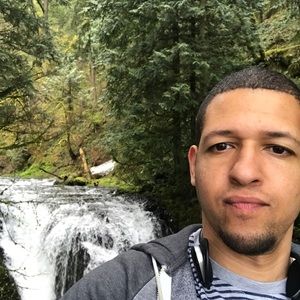 Meet your Posher, Aaron